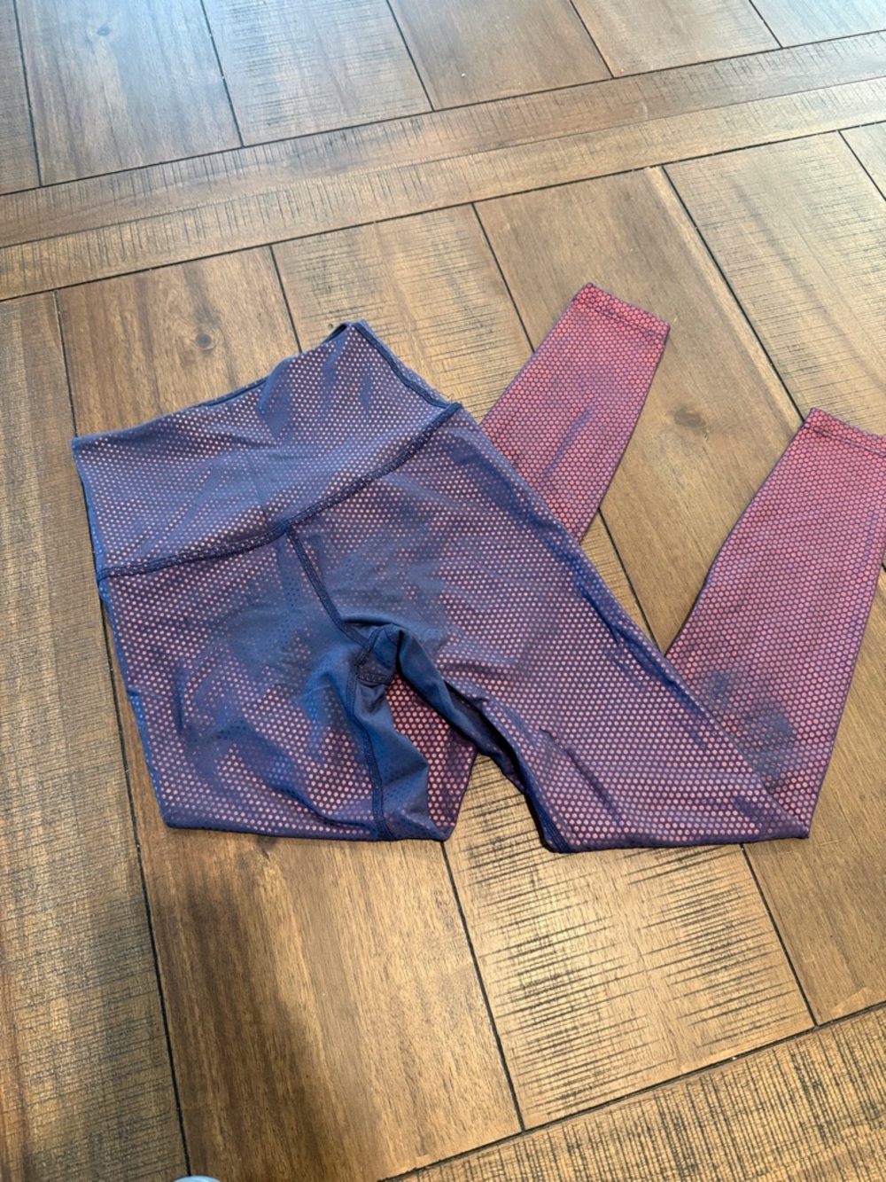 Women’s Cyclebar beyond yoga red dot Active Leggings